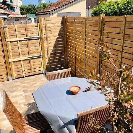 Duplex Lumineux Idealement Situe Ares