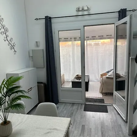 Duplex Lumineux Idéalement Situé